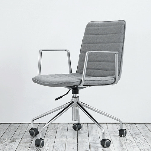 크로스티니오피스체어